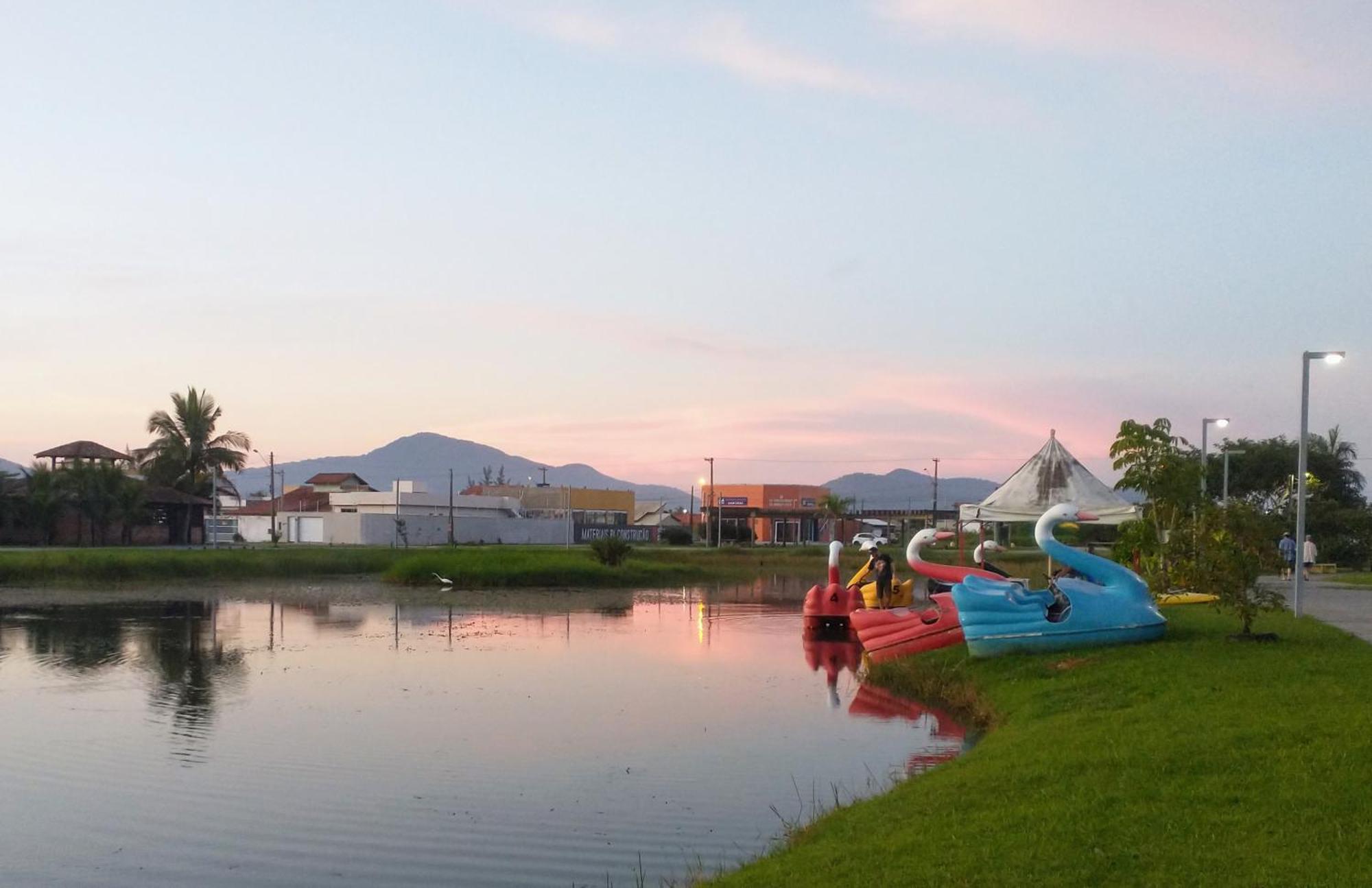 Recanto Da Lagoa Flat Ilha Comprida Esterno foto